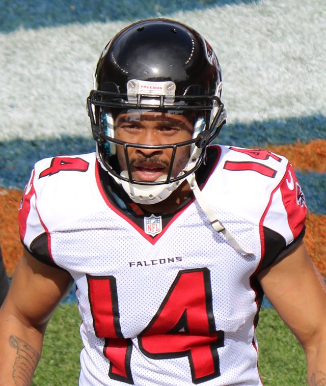 Athlete profile featured image number 2 of 4