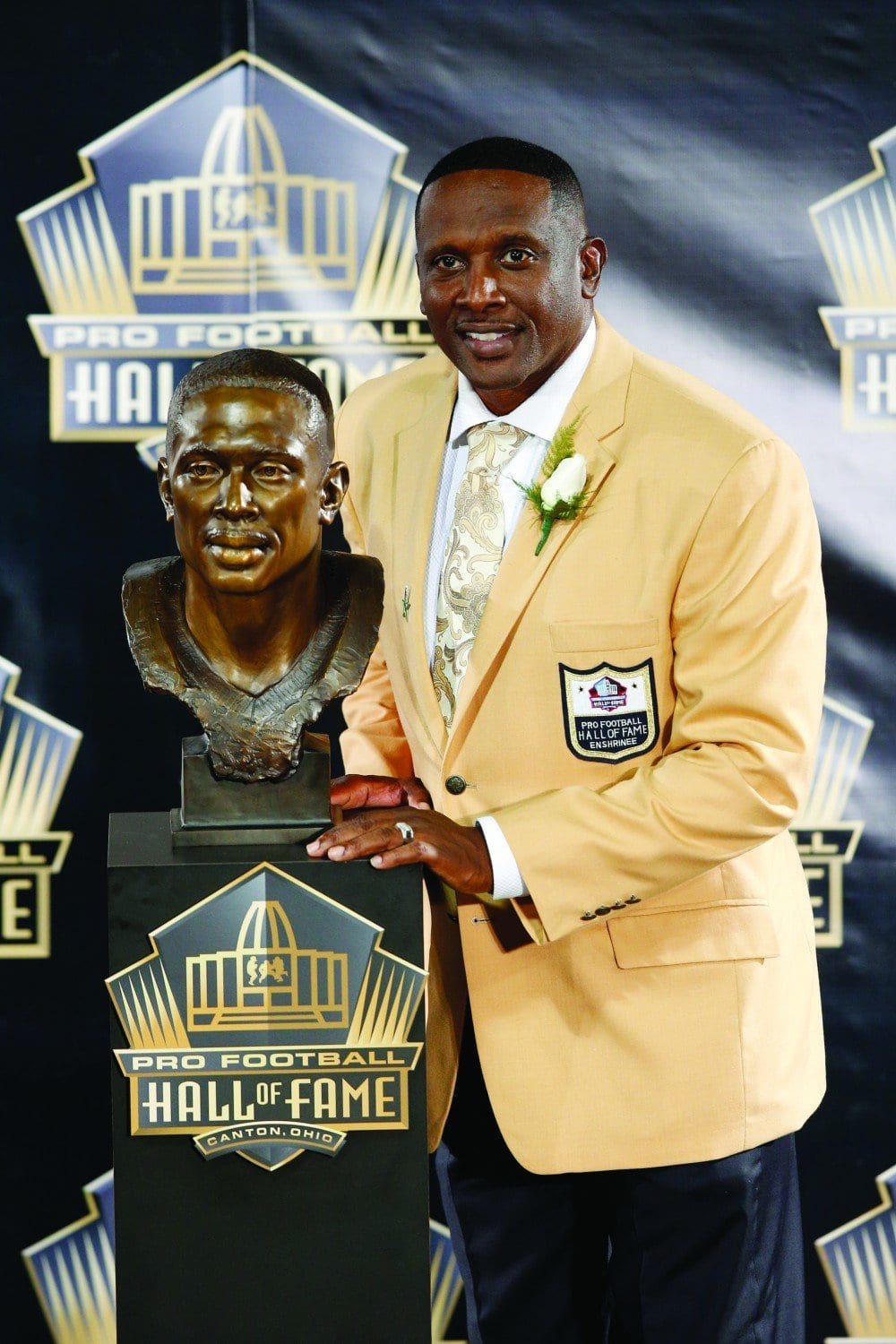 Pro Football Hall of Fame - #PFHOF14 Finalist Tim Brown had 1,094 catches  for 14,934 yards, and 100 TDs in his career. Share this image if you think  he deserves a bronze