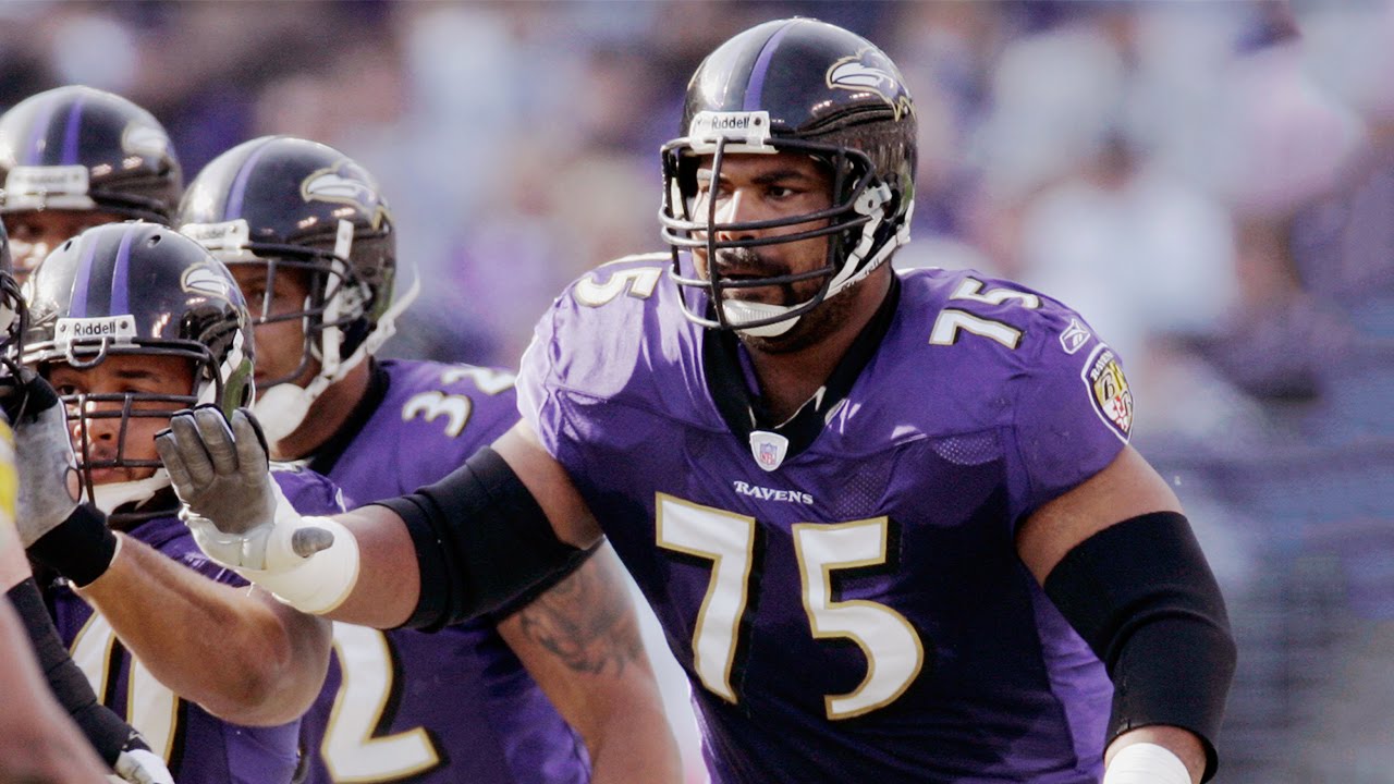 File:Jonathan Ogden (11282410925).jpg - Wikimedia Commons