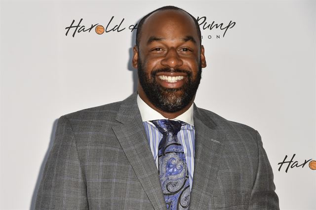 Donovan McNabb - Bearport Publishing