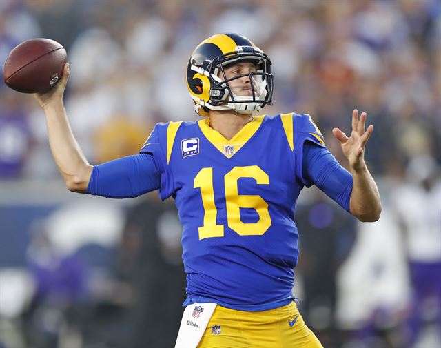 Jared Goff & Lions Visit the Buccaneers in Week 6, Creamsicle Jerseys,  In-Depth Analysis