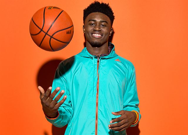 Lifelong Lakers fans Jaylen Brown of Cal and Skal Labissiere of Kentucky  work out for their dream team – Orange County Register