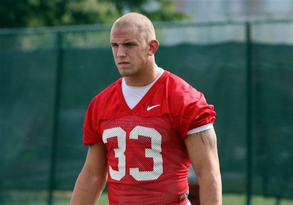 James Laurinaitis autographed Jersey (Ohio State)