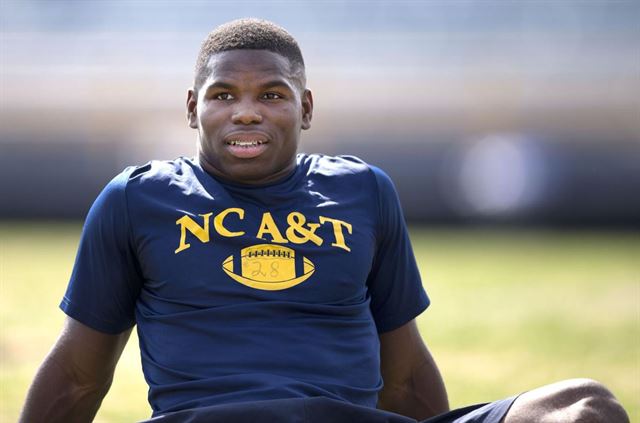 Tarik Cohen - Fresh new training camp cap thanks to @neweracap