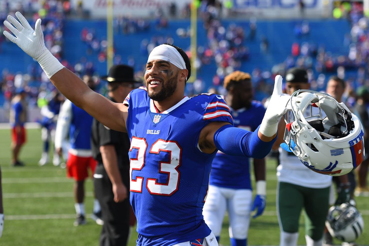 DB Micah Hyde  Buffalo bills quarterbacks, Memphis football, Nfl football  pictures