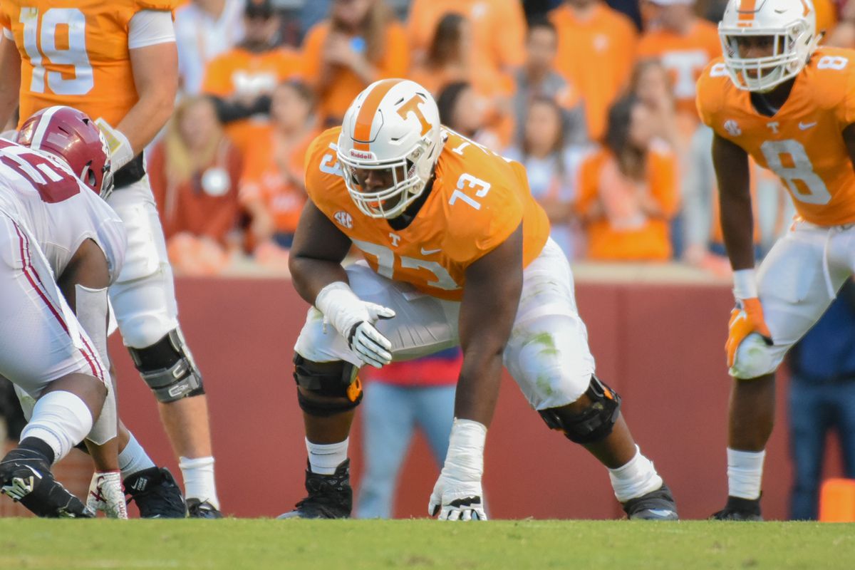 Vols' Trey Smith named Collegiate Man of the Year semifinalist, Football