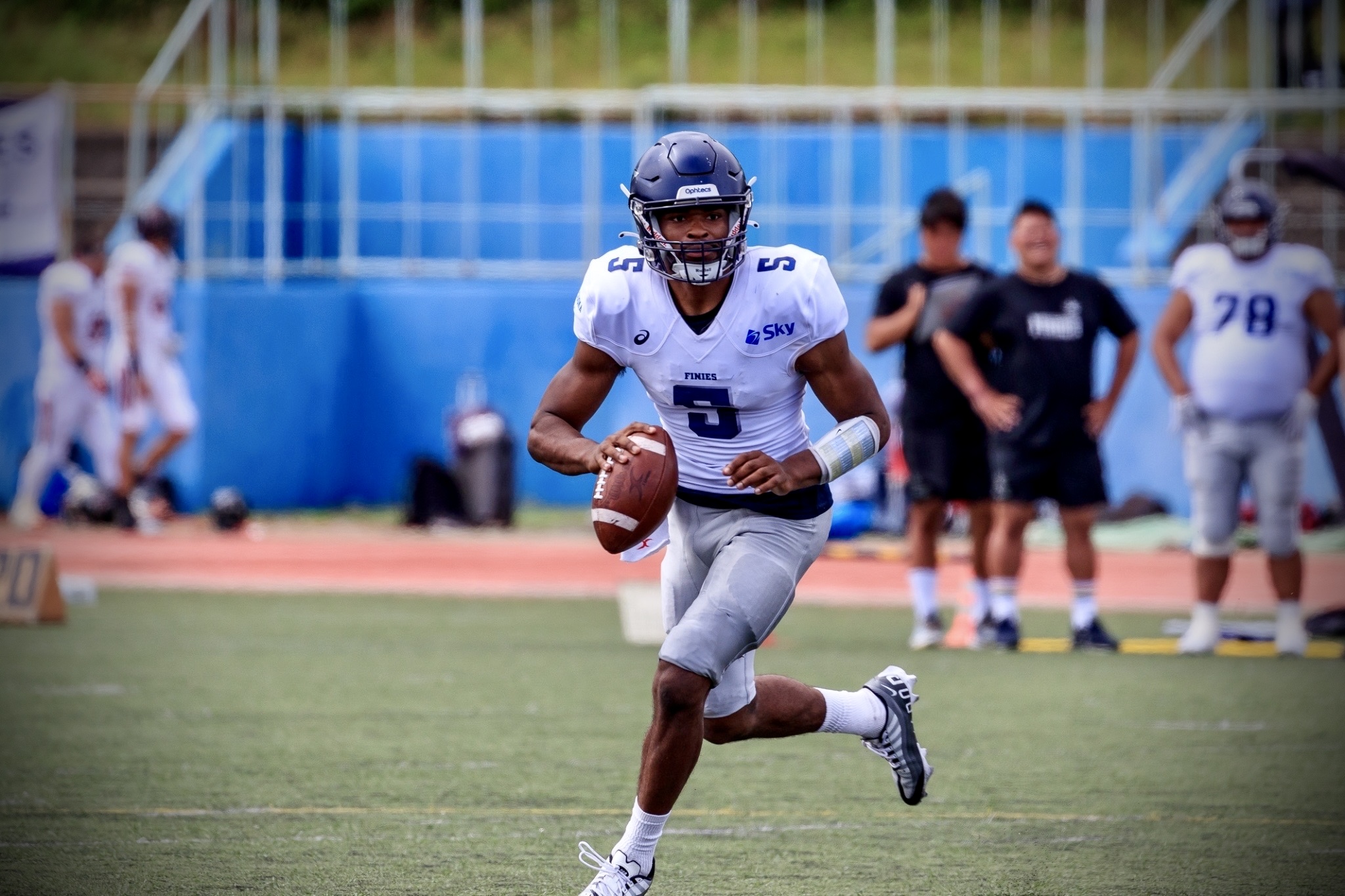 Former UConn QB David Pindell makes history in Fan Controlled