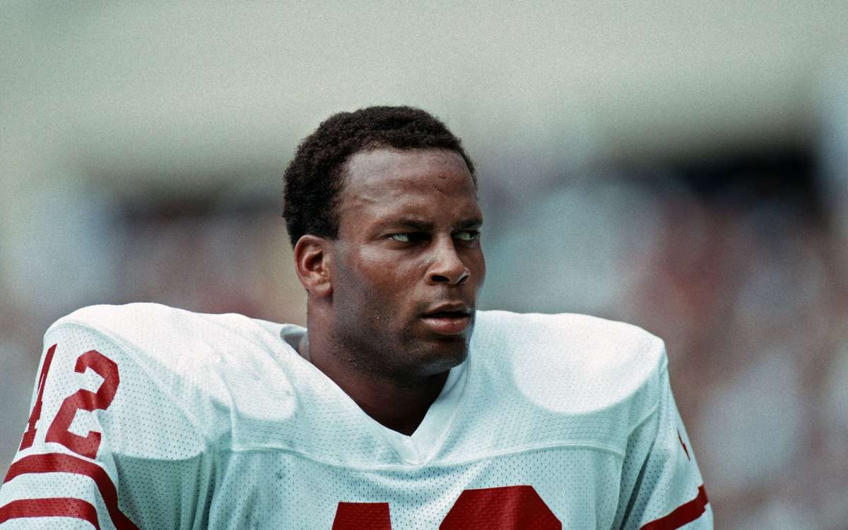 Ex-USC & NFL Great Ronnie Lott Endows USC Scholarship To Honor