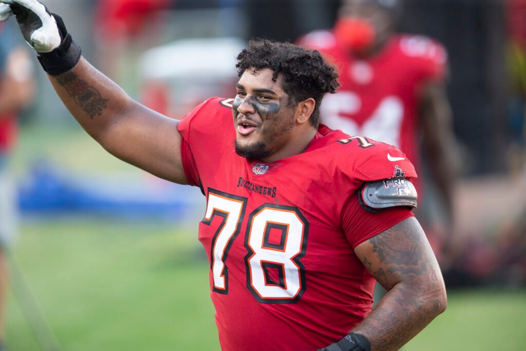 tristan wirfs buccaneers jersey