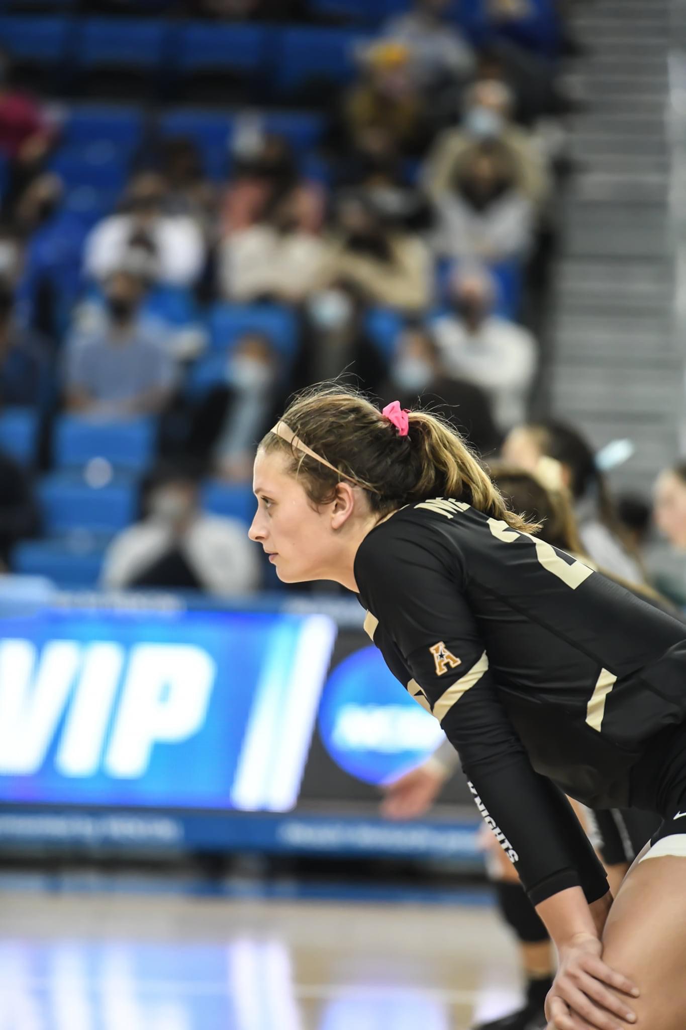 McKenna Melville's Legacy Cemented as UCF Volleyball Queen - Black & Gold  Banneret