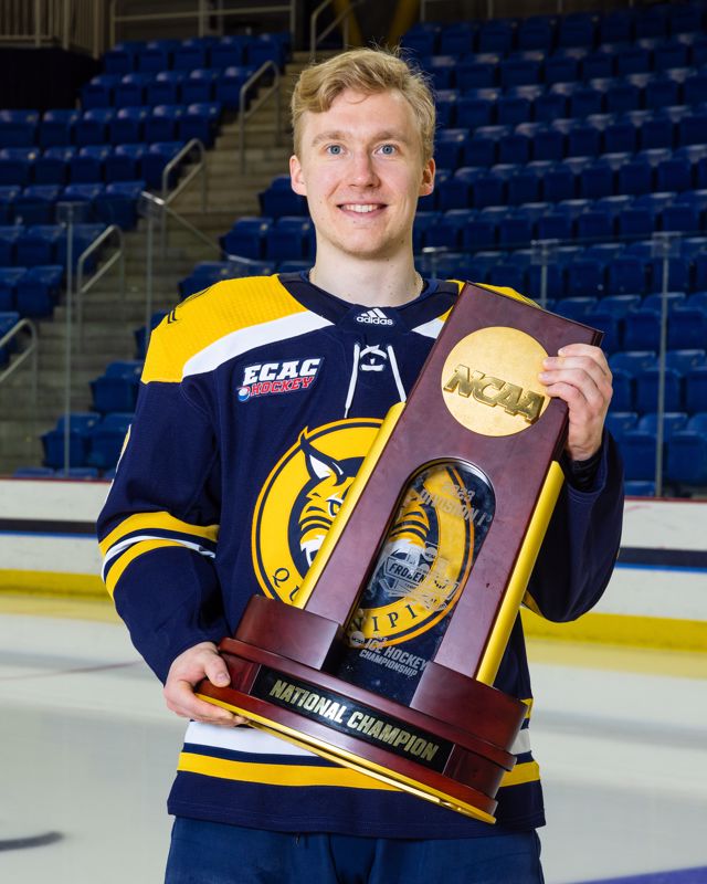 Athlete profile featured image number 2 of 5