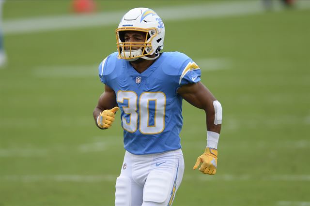 : NFL PRO LINE Men's Austin Ekeler Powder Blue Los