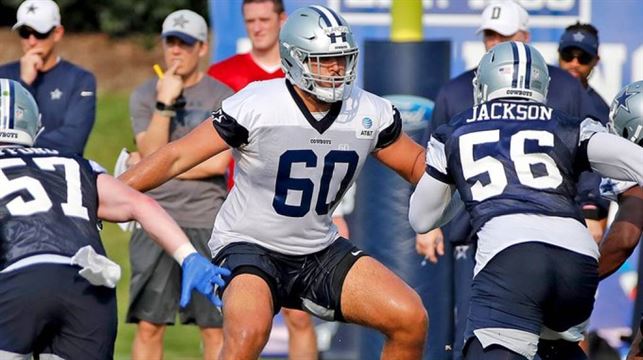 Dallas Cowboys offensive tackle Isaac Alarcon (60) runs onto the field  during a preseason NFL Football game in Arlington, Texas, Friday, Aug. 27,  2022. (AP Photo/Michael Ainsworth Stock Photo - Alamy