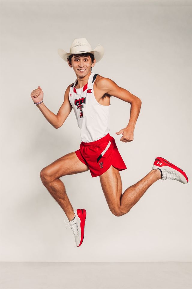 Athlete profile featured image number 3 of 4