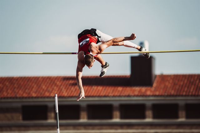 Logan Fraley, Pole Vault - NIL Profile - Opendorse