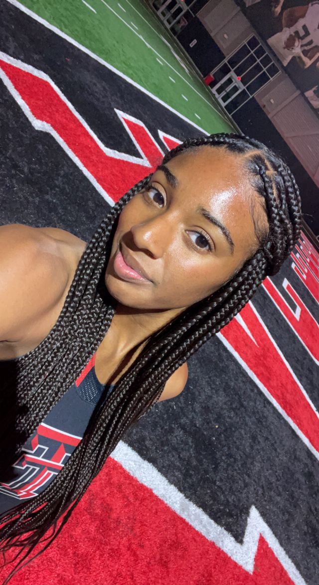 Athlete profile featured image number 3 of 5