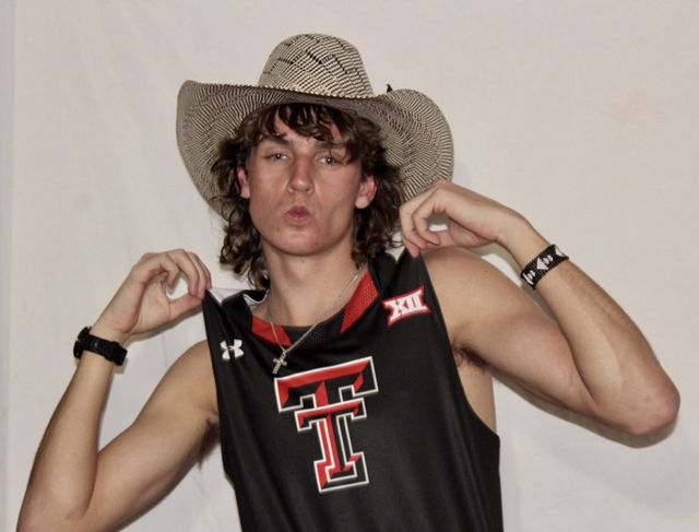 Athlete profile featured image number 8 of 9