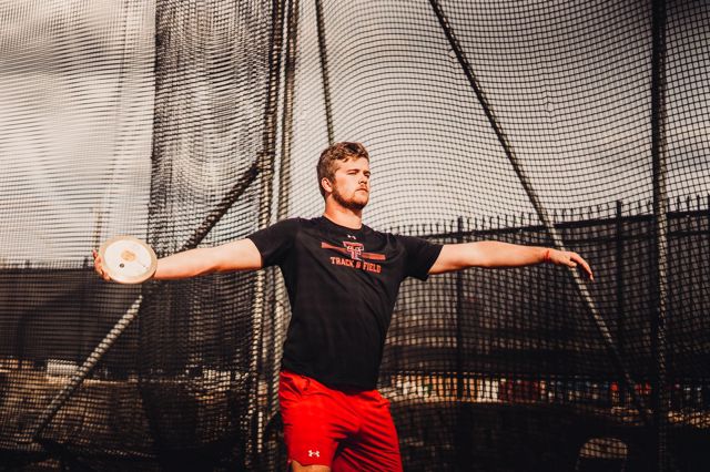 Athlete profile featured image number 3 of 5