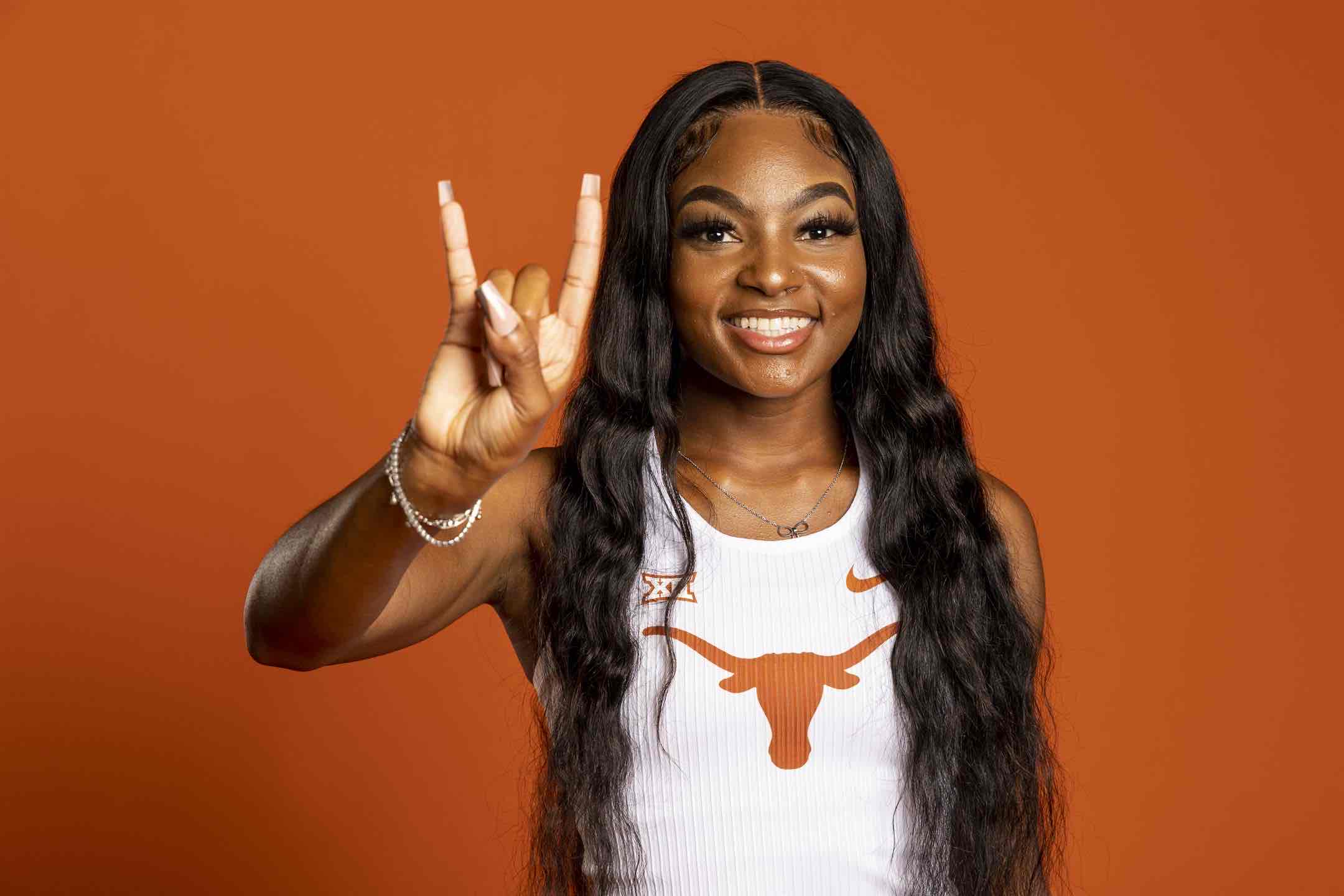 Emelia Chatfield athlete profile head shot