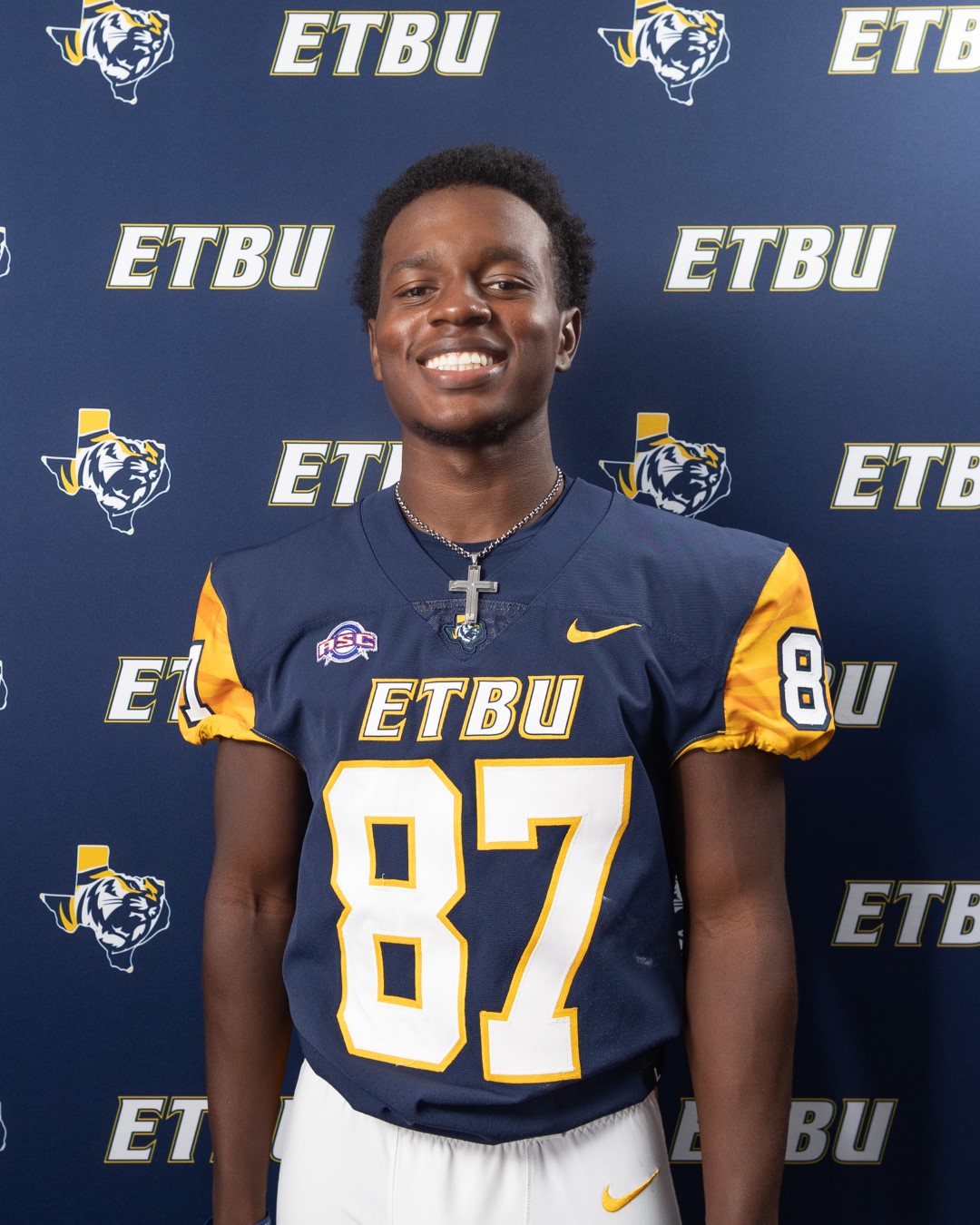 Iverson Robinson athlete profile head shot