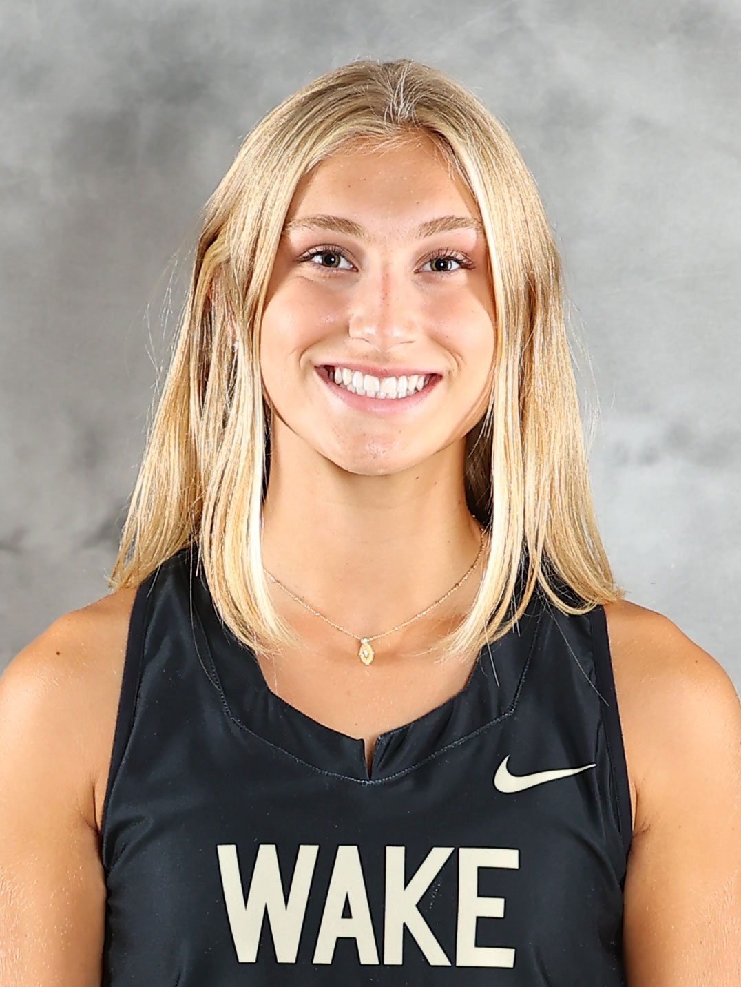 Grace Delmotte athlete profile head shot