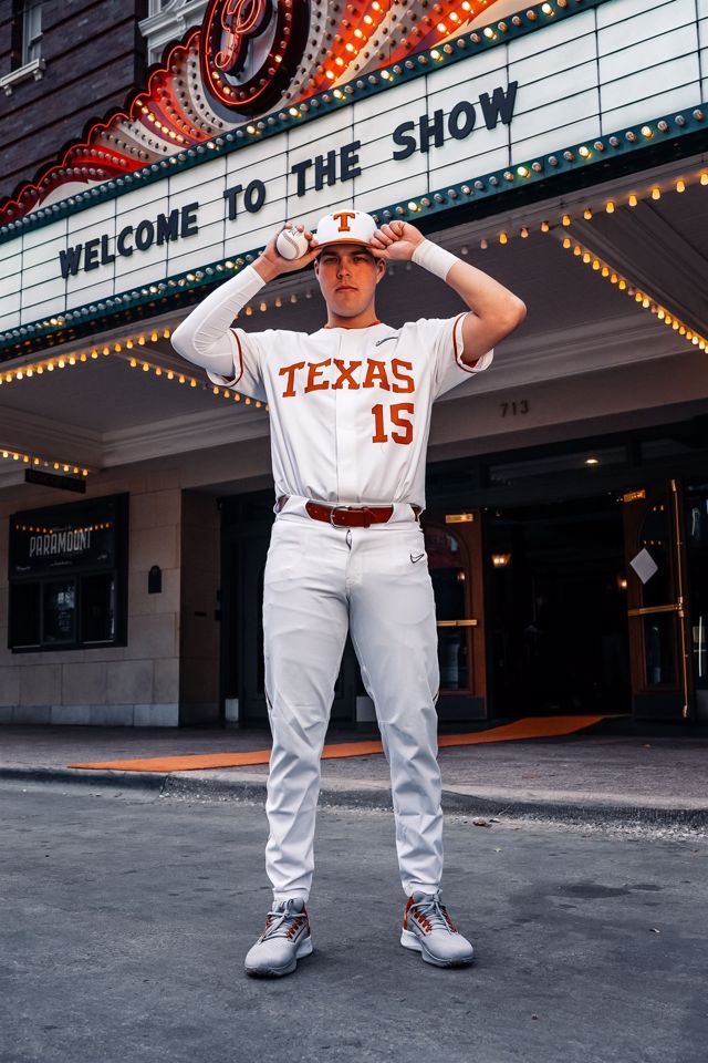 Athlete profile featured image number 3 of 5