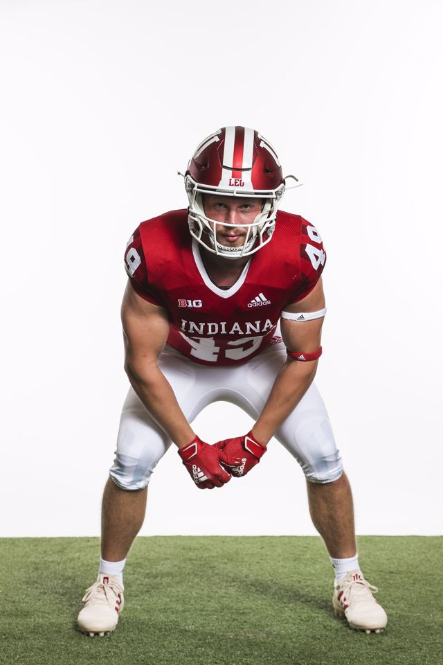 Athlete profile featured image number 1 of 4