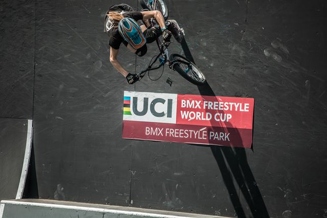 Athlete profile featured image number 2 of 9