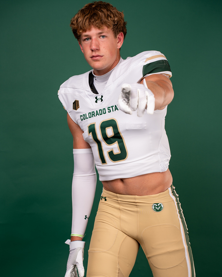 Jaxxon Warren athlete profile head shot