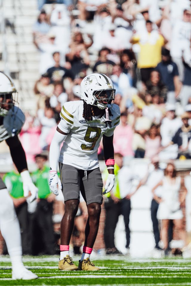 Athlete profile featured image number 1 of 4