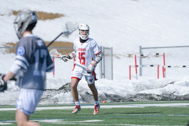 Athlete profile featured image number 3 of 4