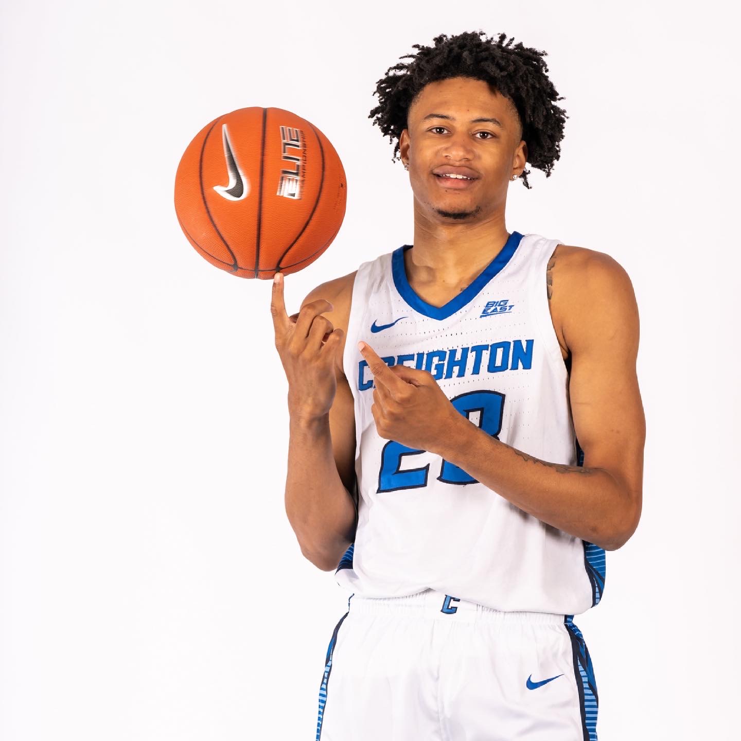 Newark, New Jersey, USA. 5th Feb, 2022. Creighton Bluejays guard Trey  Alexander (23) shoots an off balance shot over Seton Hall Pirates forward  Tyrese Samuel (4) in the second half during NCAA