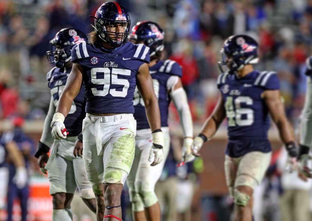 Canadian DL Tavius Robinson eagerly anticipating 2023 NFL draft