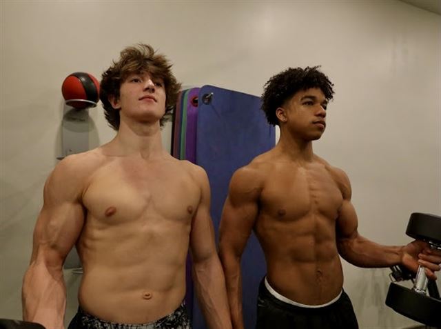 Athlete profile featured image number 1 of 4