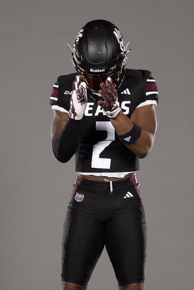 Athlete profile featured image number 2 of 4