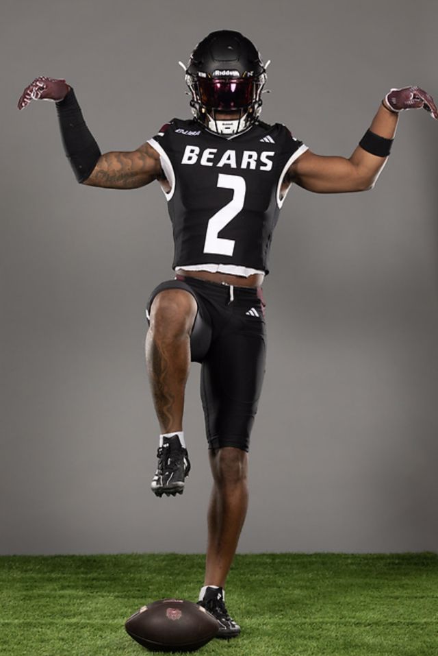 Athlete profile featured image number 3 of 4