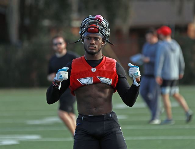Athlete profile featured image number 2 of 4