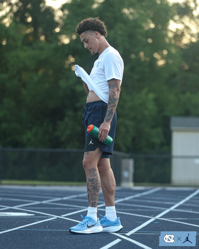 Athlete profile featured image number 1 of 4