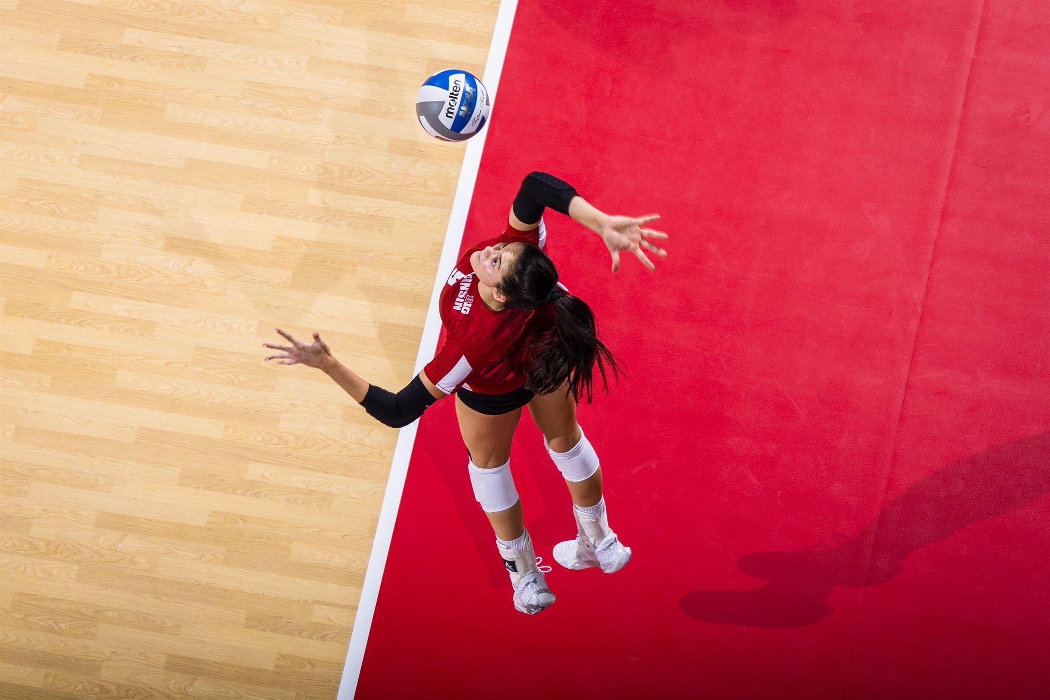 Caroline Crawford, Middle Blocker, Wisconsin Badgers - NIL Profile -  Opendorse