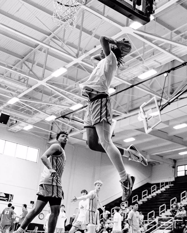 Athlete profile featured image number 3 of 6
