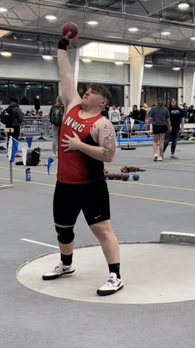 Athlete profile featured image number 1 of 5