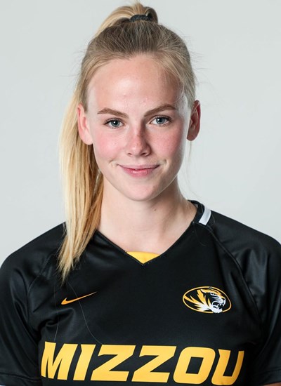 Milena Fischer athlete profile head shot