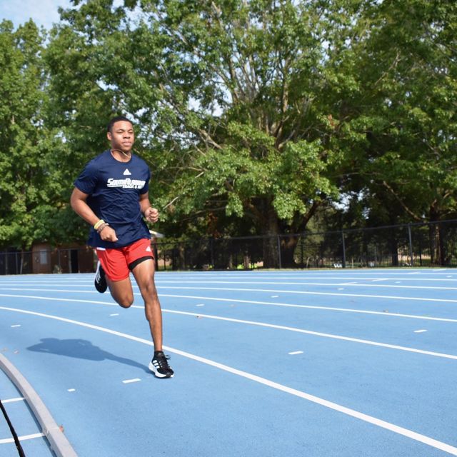 Athlete profile featured image number 1 of 5