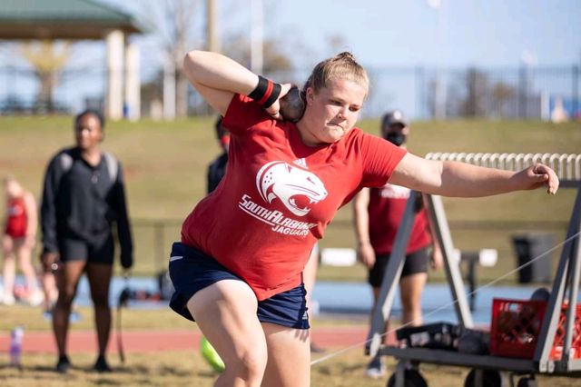 Athlete profile featured image number 4 of 4