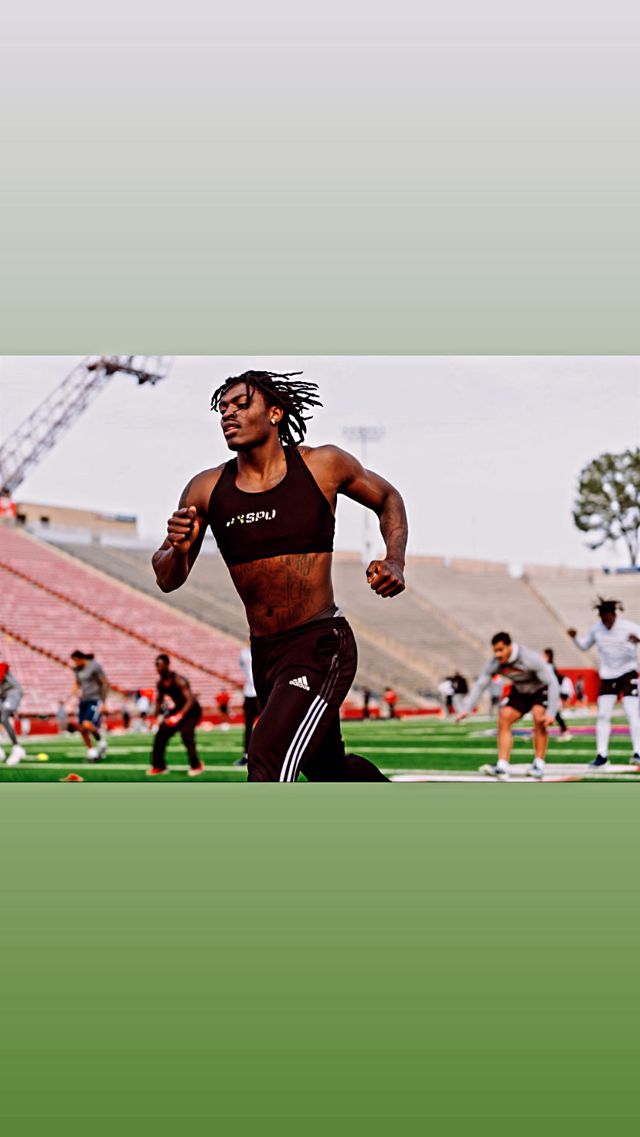 Athlete profile featured image number 1 of 4