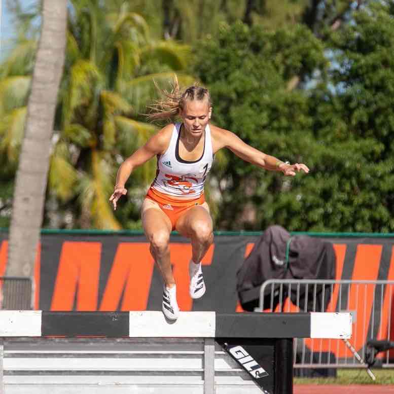 Savannah Hossfeld athlete profile head shot