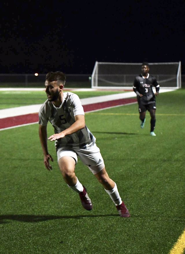 Athlete profile featured image number 1 of 4