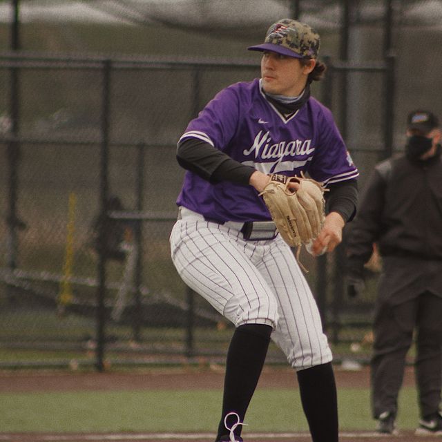 Athlete profile featured image number 1 of 4