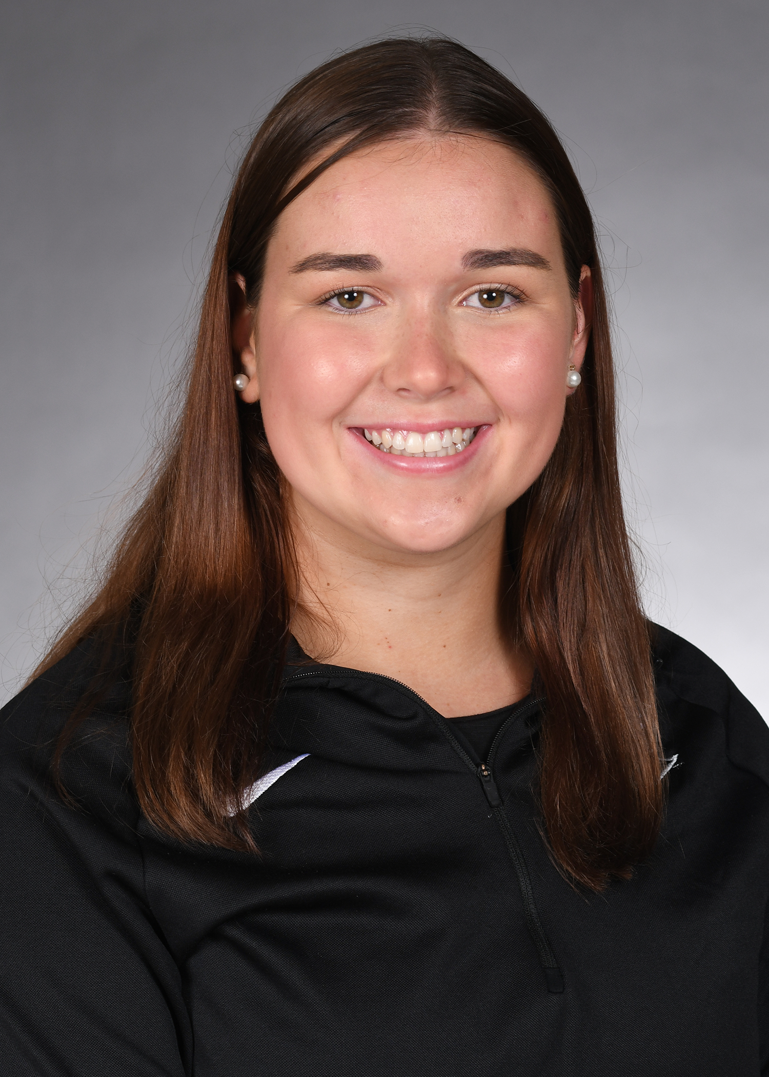 Elizabeth Murray athlete profile head shot