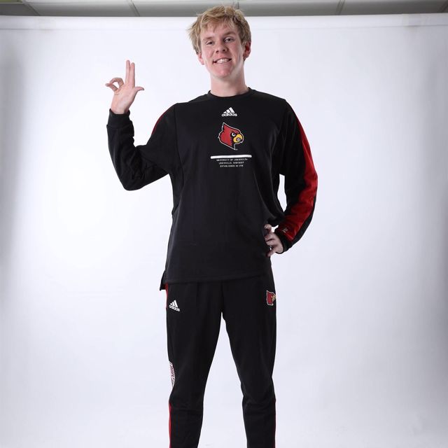 Athlete profile featured image number 2 of 4